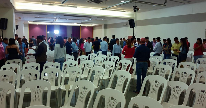Descubra o Valor de Aluguel de Cadeiras de Plástico para Seu Evento